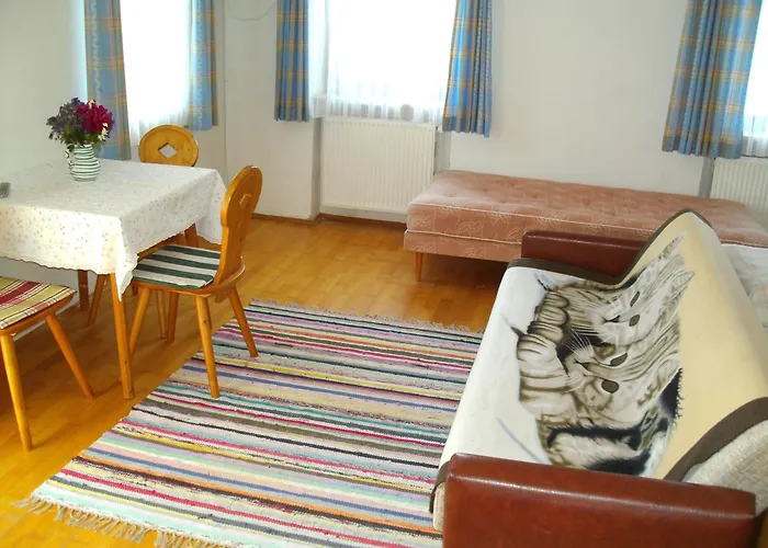 Bauernhof Manuela Perner Farma Nussdorf am Attersee